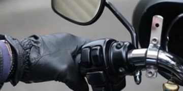 Bărbat din Fărcaşa, depistat în timp ce conducea un motociclu fără să dețină permis