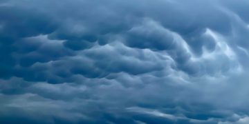 Şi azi avem avertizare meteo Cod portocaliu de vijelii și ploi