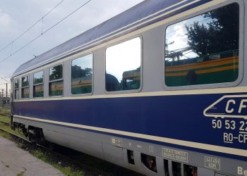 Ce spun reprezentanţii CFR despre întârzierea de 380 de minute a unui tren interregio