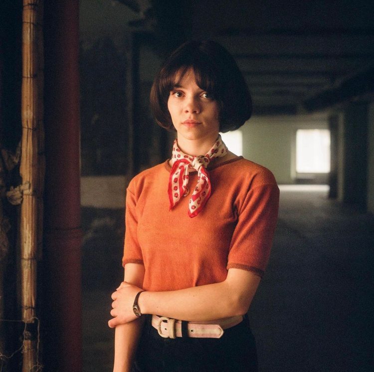 INTERVIU cu băimăreanca de pe HBO. Alexandra a interpretat-o pe fiica lui Pacepa într-un serial de succes