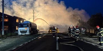 Să-i îndreptăm pe cei strâmbi.  Am impresia, de fapt certitudinea, că ne porți GHINION!