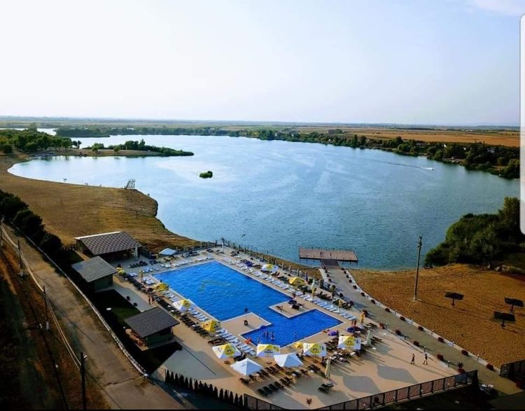 O societate înregistrată în Baia Mare se ocupă de modernizarea Gării de Nord din București