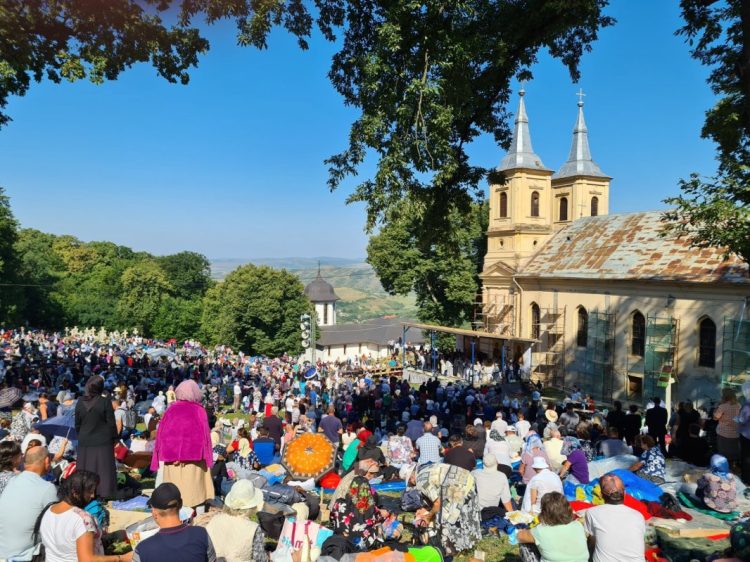 100.000 de credincioși, așteptați la Nicula – Programul sărbătorii Adormirii Maicii Domnului