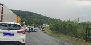 Graba, mama ei! Accident pe DN 1C