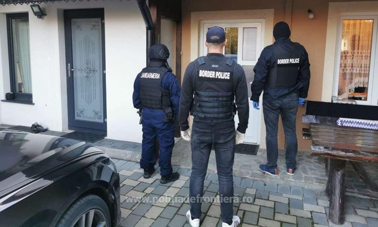 DESCINDERI într-un dosar de contrabandă cu ţigări, în Maramureş şi alte cinci judeţe din ţară