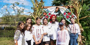 La Târgu Lăpuş se desfăşoară Tabăra Transilvania Creative Camp. Participă studenţi români şi din străinătate