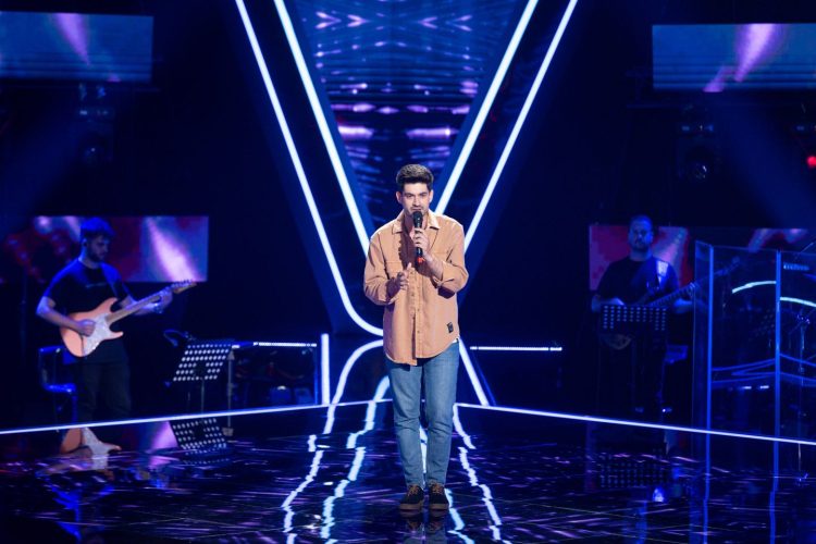 Andrei Petruș, studentul din Maramureș, i-a cucerit pe antrenorii de la Vocea României