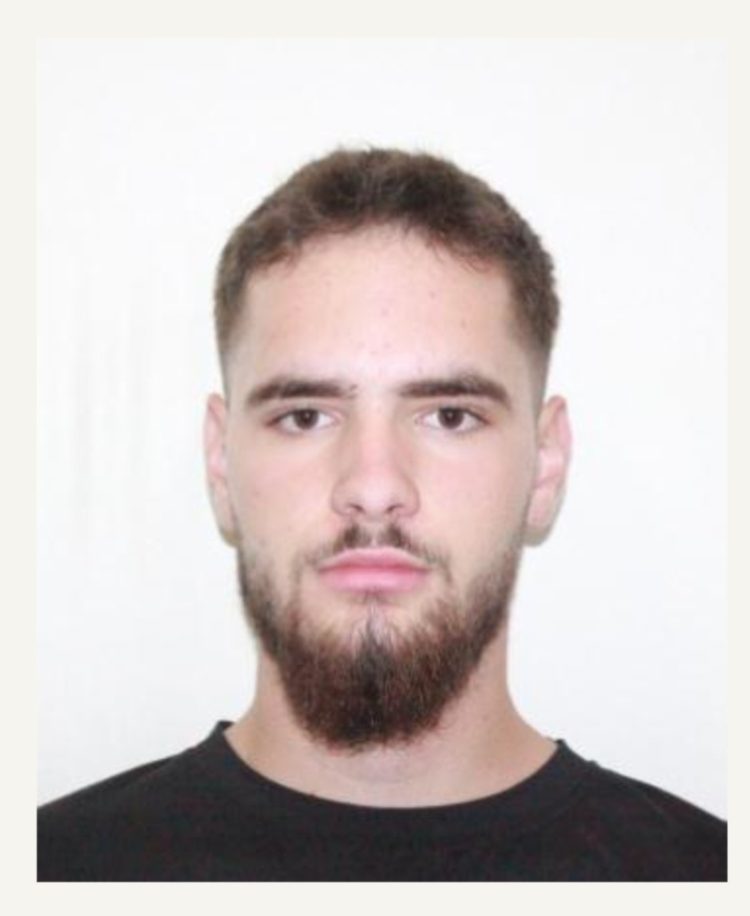 Vasile Drozd, un minor dispărut de acasă din Ruscova, este căutat de familie şi poliţie