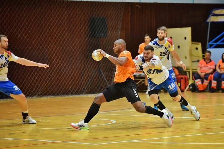 Băieții de la Minaur au obținut prima victorie din noul sezon și o repriză secundă remarcabilă