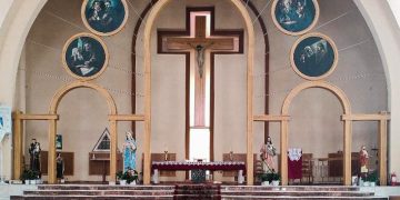 Parohia greco-catolică „Sfânta Cruce” din Baia Mare îşi sărbătoreşte hramul. Celebrarea va fi transmisă la Radio Maria
