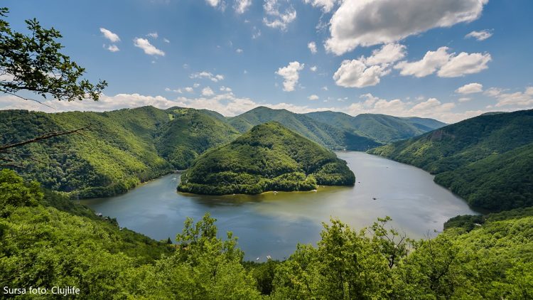 Misiune de salvare-căutare pe lacul Tarnița