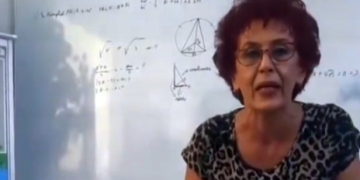 Mesajul unei profesoare de matematică. ”Nu vreți mă să învățați nimic, de aia sunteți proști. Asta nu e școală. Asta e porcărie ce e aici”