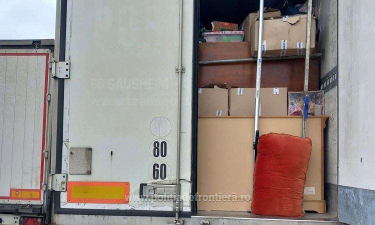 Încă un transport de deşeuri din Franţa, oprit la intrarea în țară