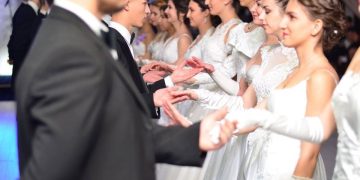 Galactic Dance Baia Mare pregătește o nouă serie de cursuri GRATUITE de dans pentru elevi și studenți!