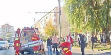 Un copil accidentat pe bd. Republicii, intervine SMURD