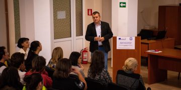 Colegiul Național „Vasile Lucaciu”. A fost lansat proiectul „DigimobE+ pentru competențe și pregătire orientată către viitor!”