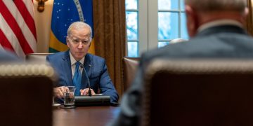 SUA i-a avertizat pe liderii de la Teheran să nu încerce să ducă războiul dincolo de Fâșia Gaza