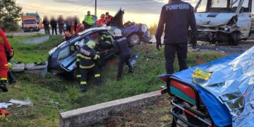 Coliziune între trei autovehicule în zona localităţii Ciuperceni