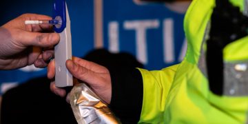 Doi tineri din Finteușu Mic și Vișeu de Sus, depistaţi drogaţi la volan