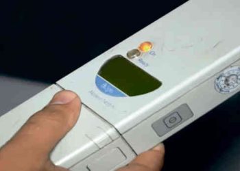 O poliţistă a fost prinsă băută la serviciu. Cât a arătat alcooltestul