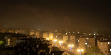 Armata israeliană anunţă că a ”lovit 150 de ţinte subterane”
