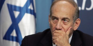 Ehud Olmert, fost premier israelian: „Îi vom ucide, nu există altă cale!”