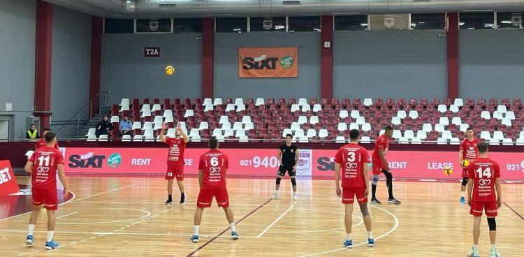 Volei. Divizia A1. Știința Explorări Baia Mare are azi primul meci din acest campionat pe teren propriu