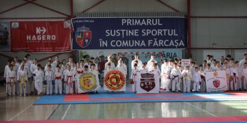 Peste 100 de sportivi au participat la Fărcaşa la ediţia I a „Cupei Toamnei” – Karate Shotokan 