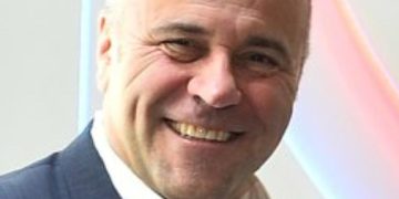 Undă verde – două tranzacții pe piața veterinară anunțate într-o săptămână: Vetimex Capital achiziționează MONTEROVET și intră și în acționariatul PROMEDIVET