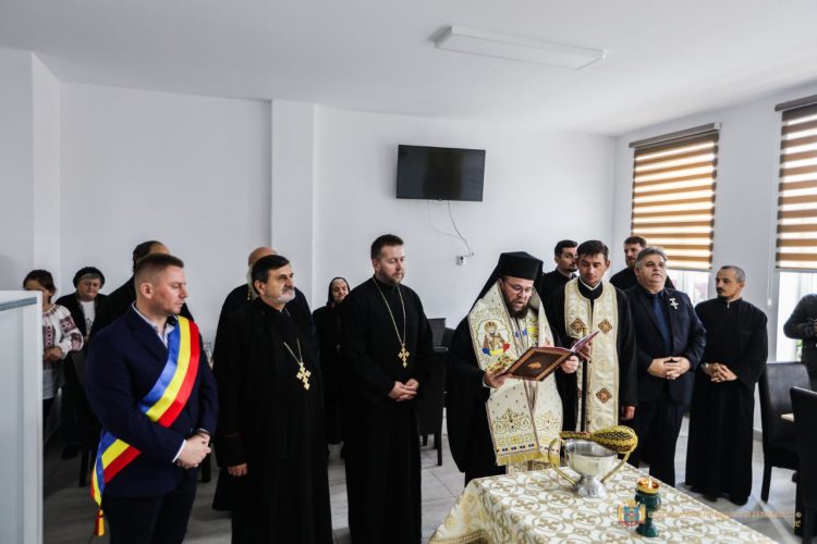 Sfântă liturghie în zi de sărbătoare la Centrul de persoane vârstnice din Baia Sprie