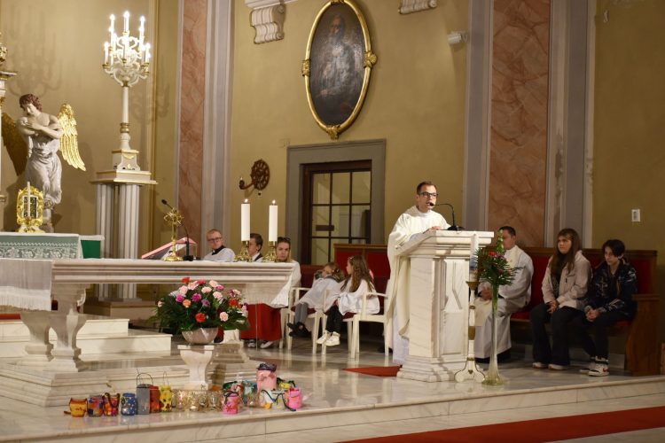 Sfântul Martin, celebrat în Baia Mare cu liturghie şi cu parada lampioanelor
