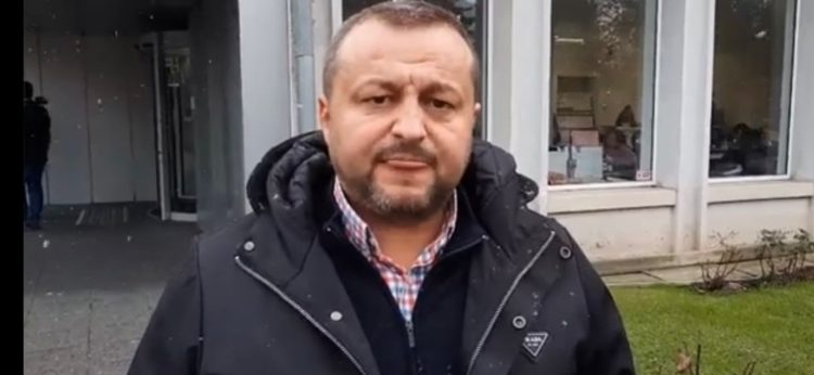 Diavolul se îmbracă de la Prada – varianta băimăreană. Cât costă geaca îmbrăcată de Bogdănel Gavra