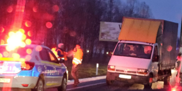 Carambol în Recea. Trafic aglomerat pe DN 1C. FOTO