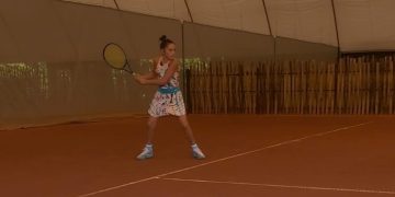 Băimăreanca Sara, stabilită în Italia, marea speranţă a tenisului românesc
