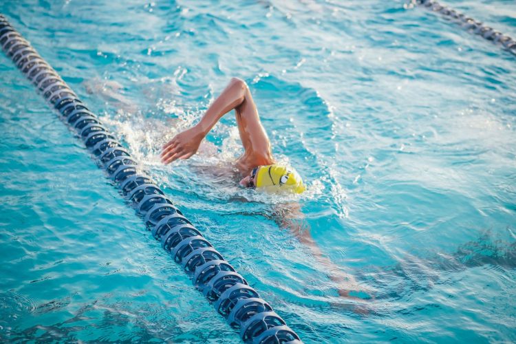 Opt medalii pentru polițiștii maramureșeni la Campionatul de înot al MAI