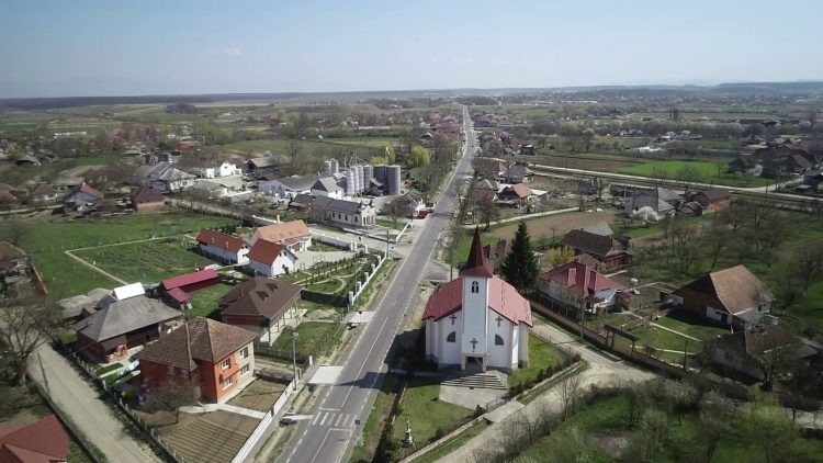 În Mireşu Mare se organizează primul Târg de Crăciun. Invitată Corala Armonia din Constanţa