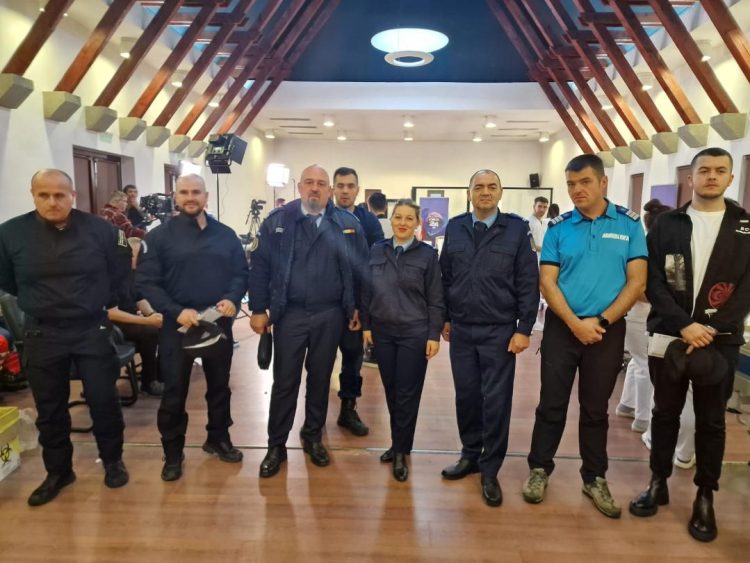 Jandarmii maramureșeni s-au alăturat campaniei naționale de donare de sânge „Avem acelaşi sânge”