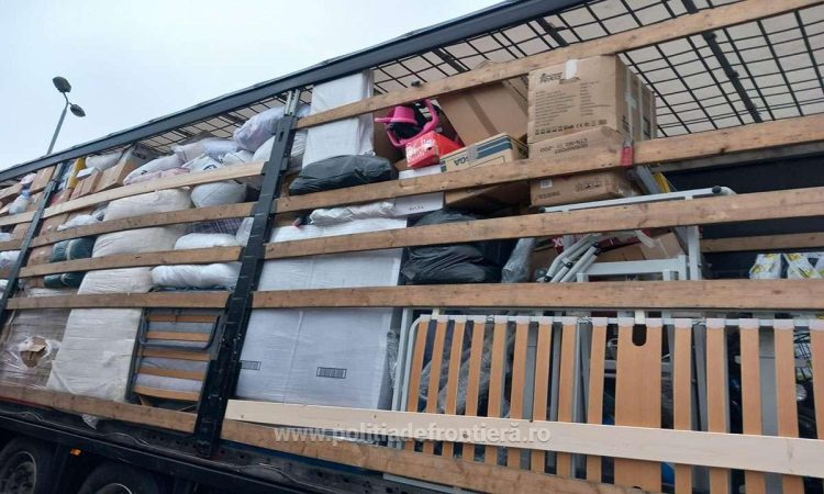 Peste 17 tone de deșeuri provenite din Spania, oprite la intrarea în țară