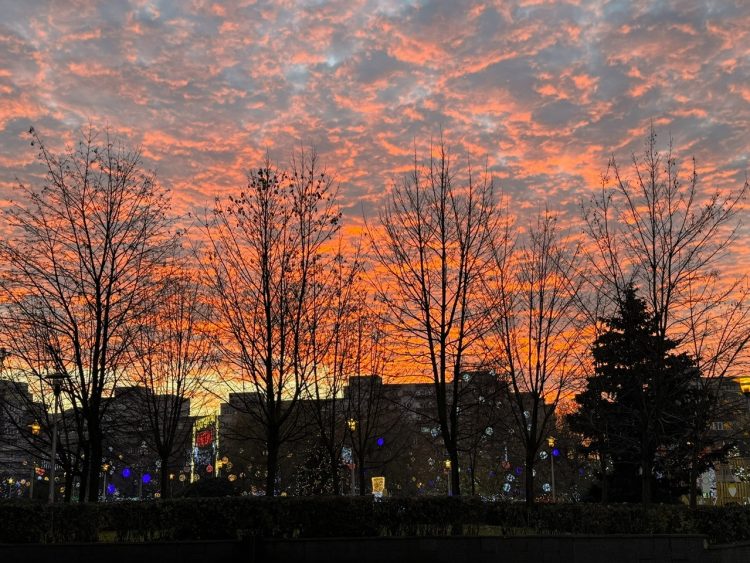 Mâine începe iarna astronomică! Vineri va fi cea mai scurtă zi din an!