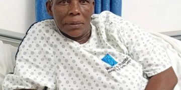 O femeie a născut gemeni la 70 de ani, devenind cea mai bătrănâ mamă din Africa