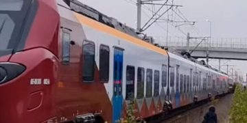 A luat foc trenul electric nou Alstom, proaspat adus in Romania. S-au plătit 13 milioane de euro