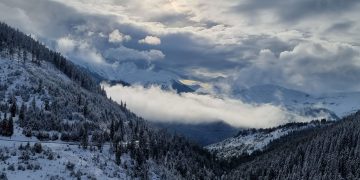 Spectacolul ”Magia Crăciunului”, la Casa de Cultură din Vișeu de Sus