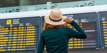 Atenţionare de călătorie în Franţa: Greva controlorilor aerieni – de duminică până marţi