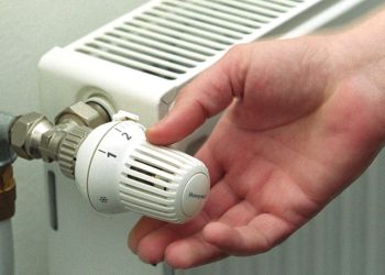 Termenul de montare a repartitoarelor de căldură se prelungeşte cu un an