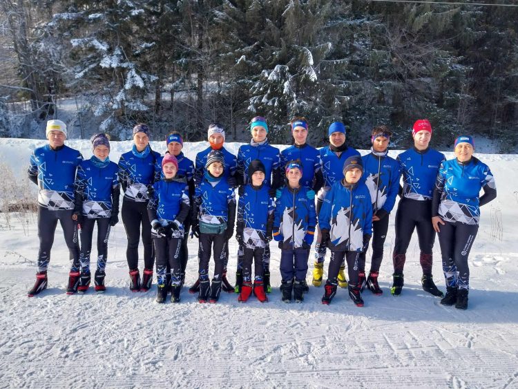 Orientare. 13 trofee au adus acasă sportivii de la CS Știința Electro Sistem Baia Mare de la două competiţii importante desfăşurate la Predeal