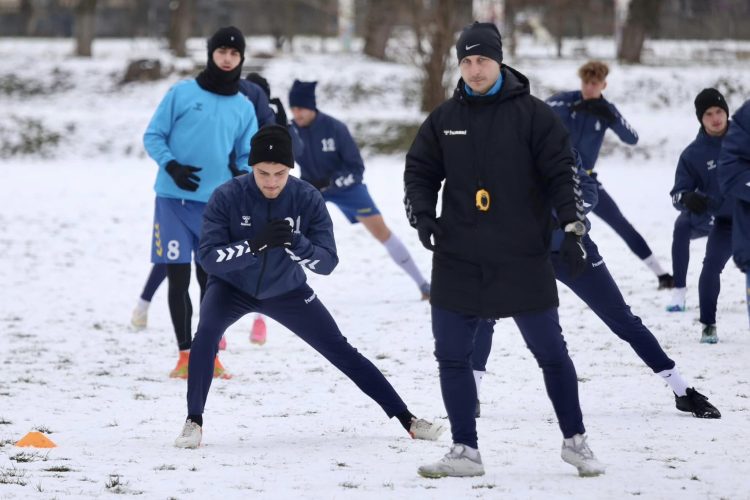 Fotbal. CS Minaur Baia Mare s-a reunit. Au fost stabilite două meciuri de pregătire