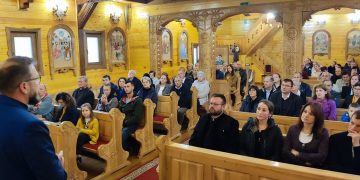 Cateheza lunară pentru familii este dedicată tuturor celor care doresc să-și trăiască viața de căsătorie conform învățăturii Bisericii Catolice