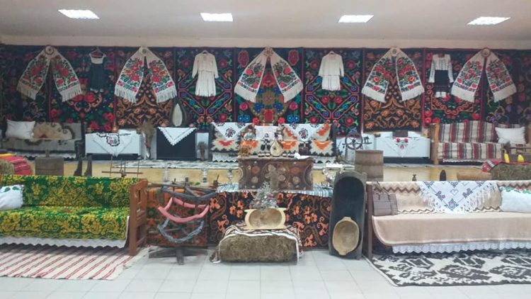 Invitaţie la șezătoare în comuna Boiu Mare