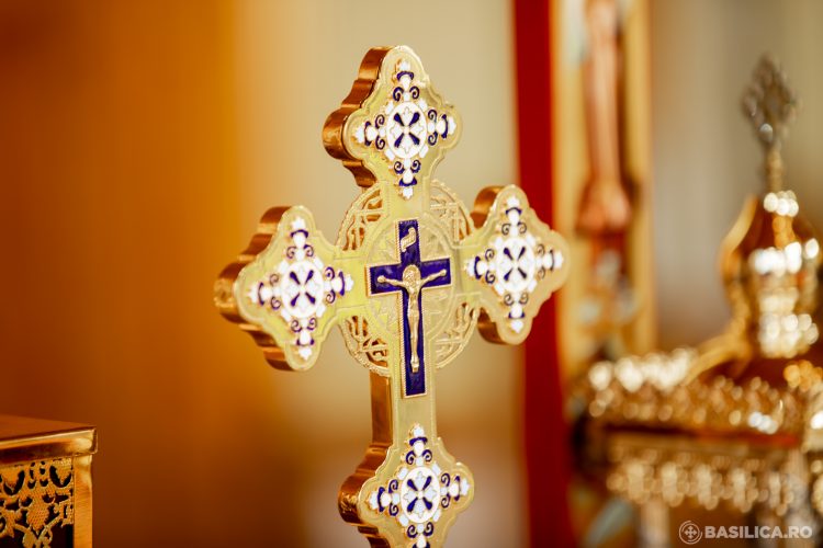 Slujbă de Te Deum în toate bisericile în 24 ianuarie, cu prilejul împlinirii a 165 de ani de la Unirea Principatelor Române