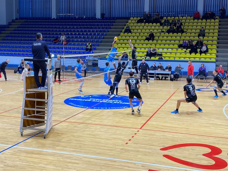 Volei. Divizia A1. Știința Explorări Baia Mare – SCMU Craiova 1-3